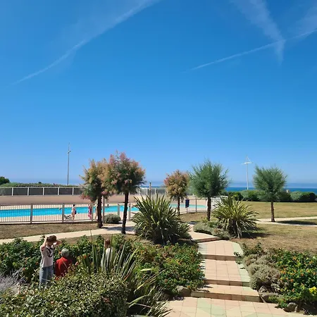 4 Personnes, Atoll, Piscine & Vue Sur La דירה